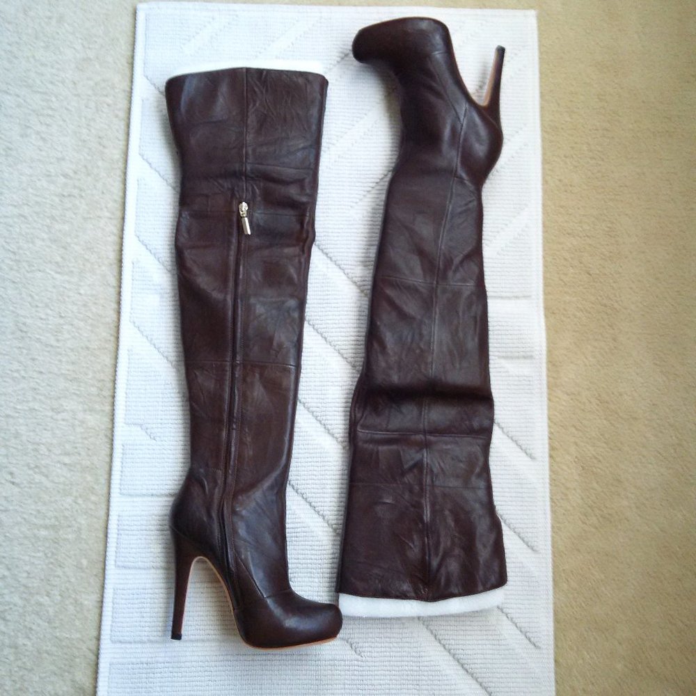 Report Signature Fairfax3 Over the Knee/Thigh Boot